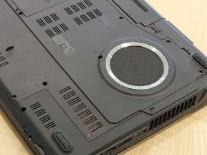 ASUS G60V Fake Vent Before 300x225 Venting an ASUS G60V Gaming Laptop