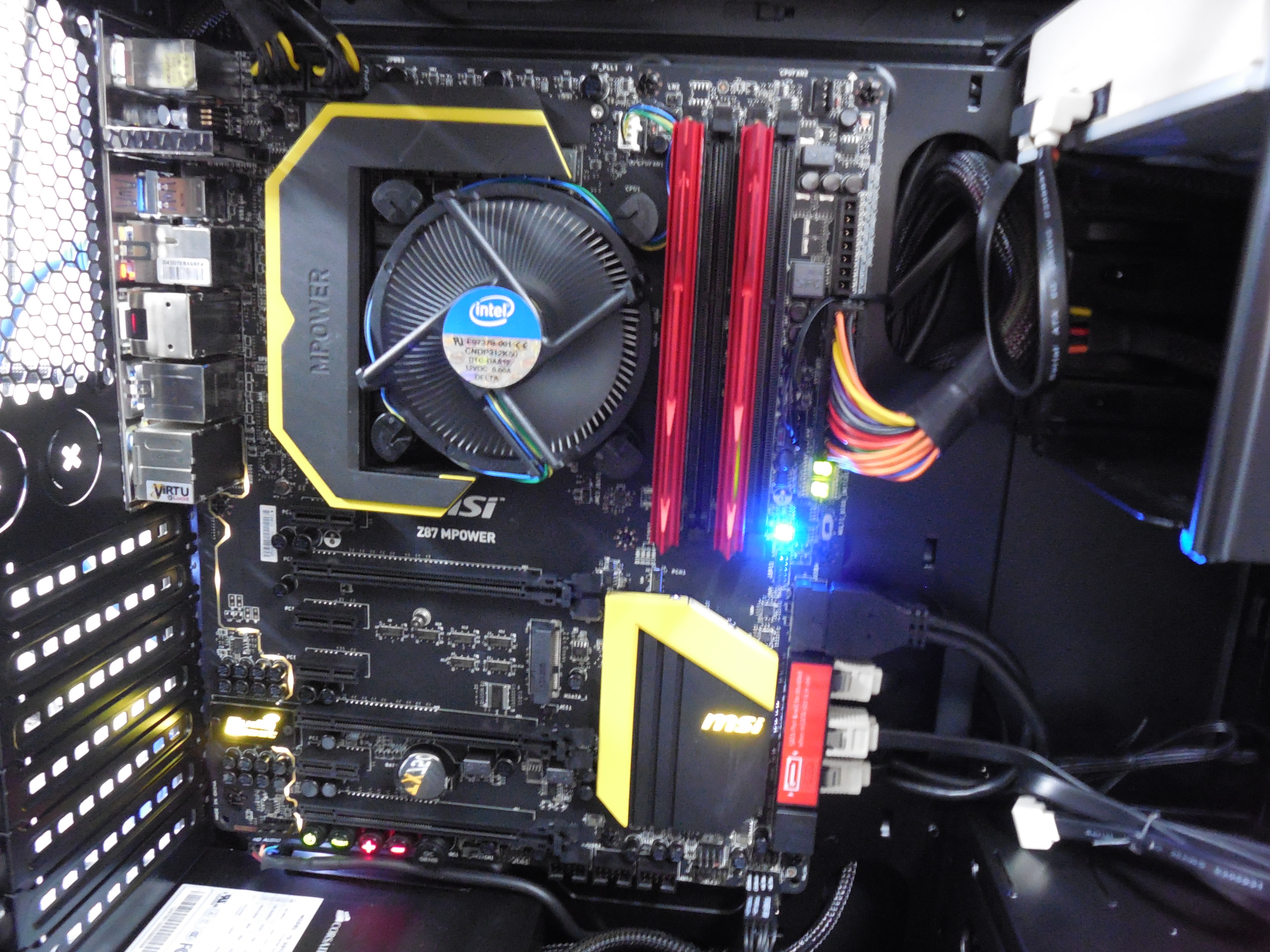 DSCN0200 Custom Built Gaming Computer Intel i7 Haswell 4th Generation